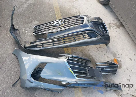 2017 Hyundai Elantra Se z USA, uszkodzony, nr VIN KMHD74LF8HU099302